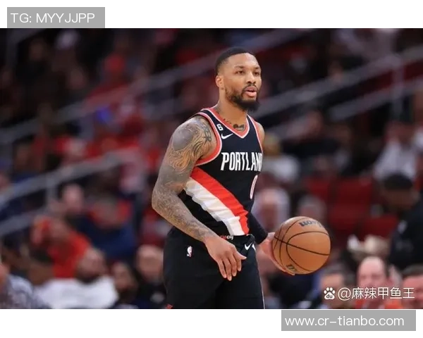 克莱半场表现稳健11投4中三分球命中3个贡献11分2篮板1封盖