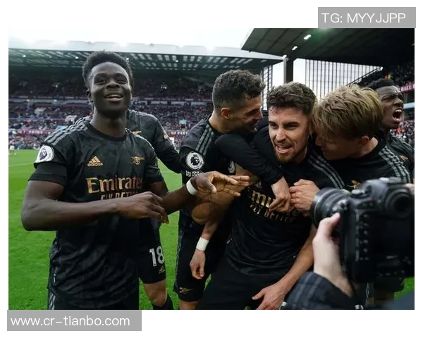 若日尼奥社媒庆祝胜利向巴黎发起挑战距离世界之巅仅一步之遥 若日尼奥社媒庆祝胜利向巴黎发起挑战距离世界之巅仅一步之遥