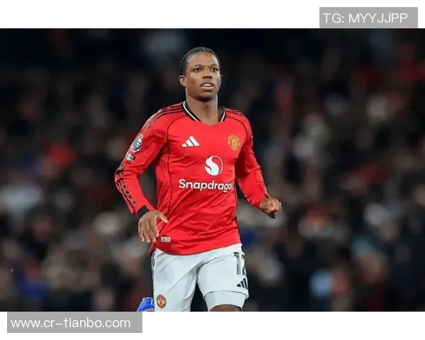 斯基拉透露马拉西亚冬窗或将离开曼联球队计划外