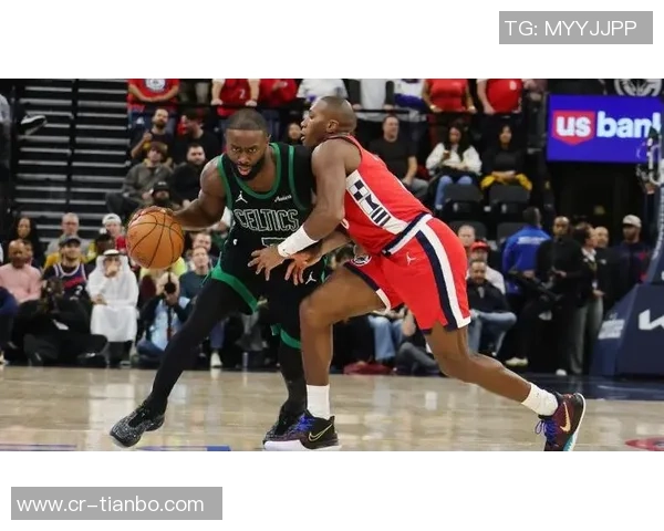 杰伦布朗谈当今篮球格局强者不止于NBA的深刻见解 杰伦布朗谈当今篮球格局强者不止于NBA的深刻见解