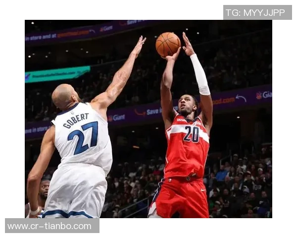 戈贝尔回忆华子早期风格称喜欢单打独斗曾尝试干拔三分球 戈贝尔回忆华子早期风格称喜欢单打独斗曾尝试干拔三分球