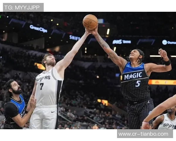 尼克斯战胜湖人快船击败太阳掘金力克雷霆精彩赛事回顾与分析