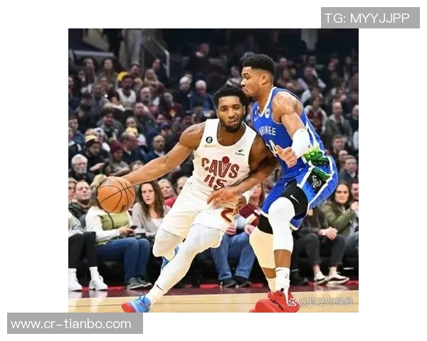 美媒公布NBA场均三分球排行榜库里以45个领先米切尔小波特紧随其后