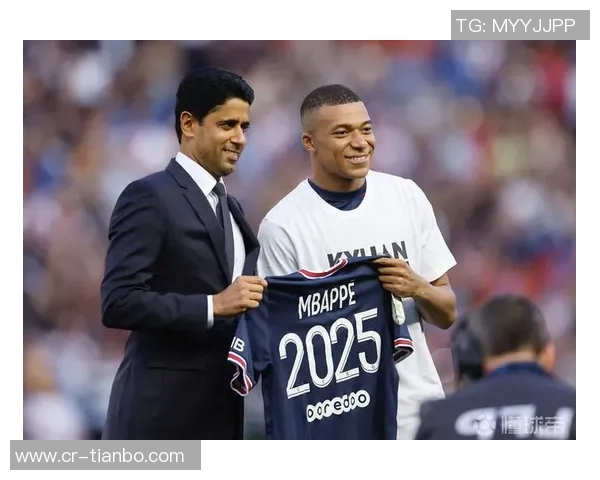 纳赛尔盛赞姆巴佩伊布与卡瓦尼对巴黎成功的关键贡献