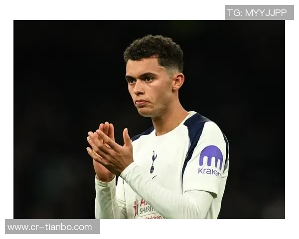 水晶宫即将以3500万签下布伦南约翰逊注册时间紧迫引发关注